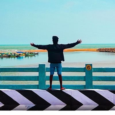 kinderJoy162293's profile picture. 