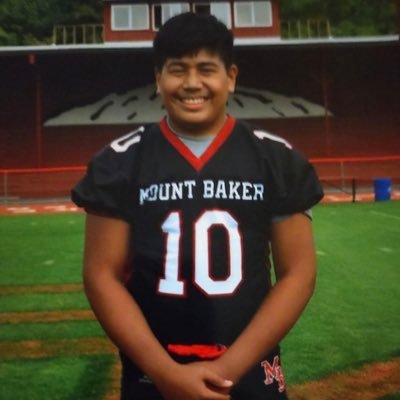 5’11 180 QB | Mount Baker CO 2026 | Trying to play college football coaches reach out anytime | IG toga._jr