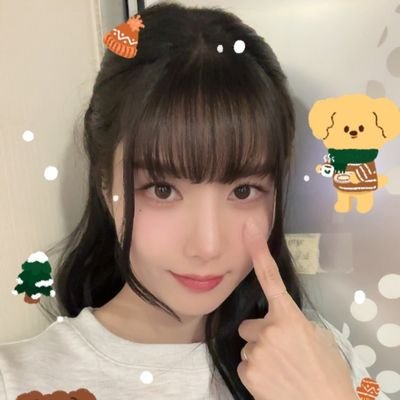 Ina-Eng
권은비 (Kwon Eunbi) 💜🔱
OT12 | Wizone. forever. | RUBI 🔻
That gamer guy 🎮🕹