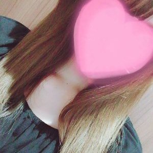 Pw7s7g884a8Lf8x's profile picture. 