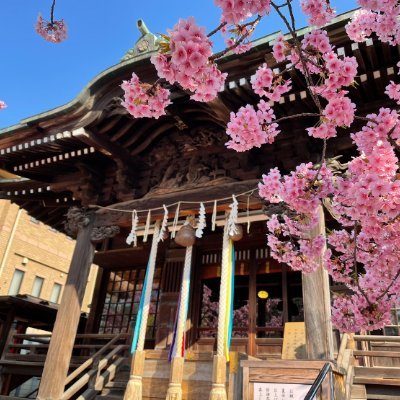 当宮は世田谷区の桜新町にある古式神道の神社です。全国でも数少ない火渡り、釜鳴りなどの神事を執り行います。