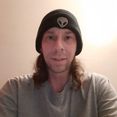 AaronMo72849043's profile picture. 