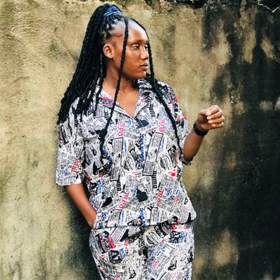Gemini queen...a tailor with a brand name Oavy's thread..we sew all kinds of clothes (unisex).we are a young growing brand..we also do  delivery nationwide