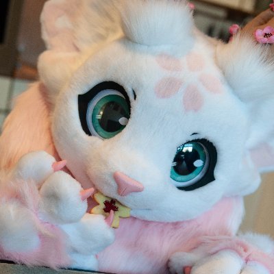 Kawaii Sakura Dragon 🌸 having some fun and making cute things. Let‘s be friends! Birthday May 17th. 🇩🇪🇺🇸Suit made by @SchneeCreations