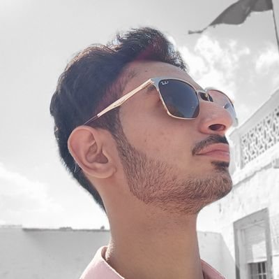 ParamGarvaliya's profile picture. #Poet - Writer
यह शब्द मेरी जान है;
मैं लिखता हूँ, यहीं तो मेरा काम है।
Proud to be Indian 🇮🇳 🇮🇳 🇮🇳
RT aren't Endorsement.
NEW 👉 #ShayariWaliSham