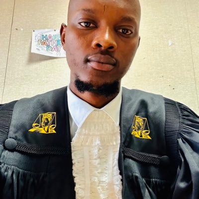 LLB Graduate⚖👨‍🎓 @UWC 🏛|| PEOPLE’s LAWYER 🧳|| I pray more and said less, God did the rest🕯❤