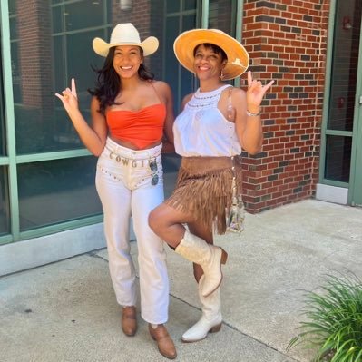 Talking Texas Football and all Texas Athletics via @InsideTexas @On3 @Rivals with @thegirlherd
