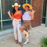 Devin Daniel (@americascowgirl) Twitter profile photo