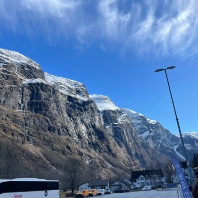 85A7AWxAd0bTaZy's profile picture. 