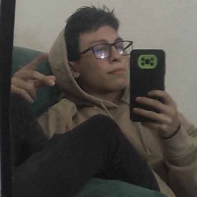 23 añitos
Pana y programador
Hago real solo porque me gusta ir a la playa