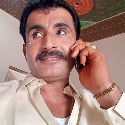 مرد سڄي عمر ۾ هڪ دفعو مرندو آهي. ۽ بيغرت ڏينهن ۾ ڏهه ڀيرا پيو مرندو آهي...!!