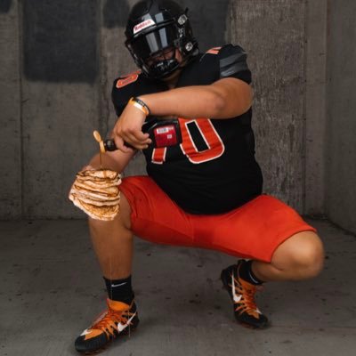 Post Falls High school(Post Falls, Idaho) | Class 2024 🏈| OT/C | 6°2, 260 | 3.0 GPA |