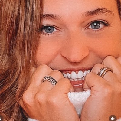 Inokinhas__'s profile picture. 