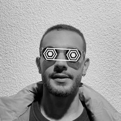 این ادامه همونه ؟ electronic music producer سینه سوخته