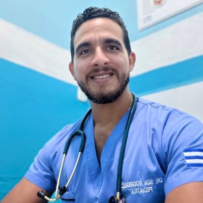 Pediatra Cubano Libre. Residente en Guatemala.