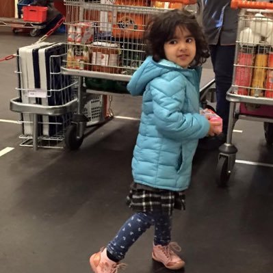 UljhiRahen's profile picture. 