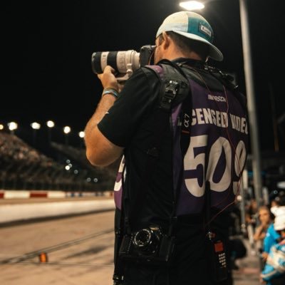 photographer/videographer. @teamhendrick.  (tweets & retweets are opinions of my own)