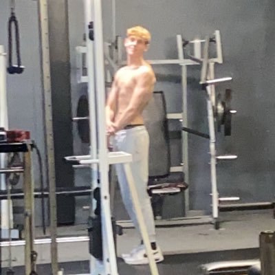 RayBetbze's profile picture. 