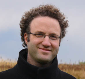 MoskvaBoard's profile picture. Если вы хотите найти счастье, перестаньте думать о благодарности и неблагодарности и предавайтесь внутренней радости, которую приносит сама самоотдача.