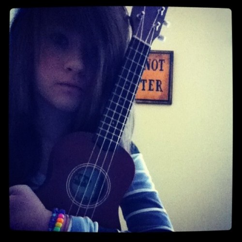 MeowKodaMeow's profile picture. single || photographer || cat lover || I love @bringmethebats 'cause he's my MewMew c: || Bestfwends; @JakeyIsaDino && @TysRainbowJizz :D