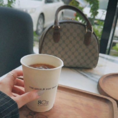 h3_jj3's profile picture. لا وتأنس النفس في نفسٌ توافقها بالفكر والطّبع والغايات والقيم 🕊️🌿