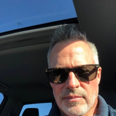 nizzynibba's profile picture. 
