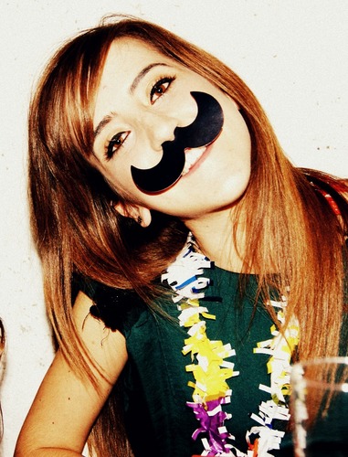 anapatafrita's profile picture. Lo único que cae del cielo es la lluvia.