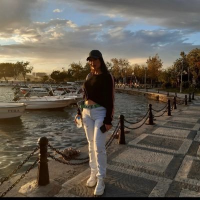 Hayatın amacı sevgi 💕💕