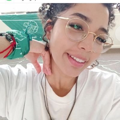 KarenGiselleRey's profile picture. Soy  Gis 🌈
Abogada/Feminista/Amante de la vida.
Social Drama.
Son mis compás, las que me cuidan...