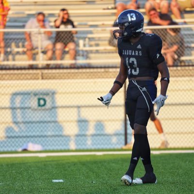 FS/SS/RB/WR/OLB Class of 24’. weight 185 height 6’1. Spalding high school 4707120433 3.0 GPA “HITMAN”