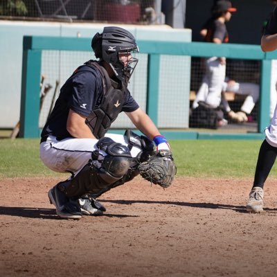 2024ll C/1B|| Calabasas HS Baseball ll R/R || 6’2 /205 ll GPA 3.8 || SoCal Giants || Email: willstubs@yahoo.com