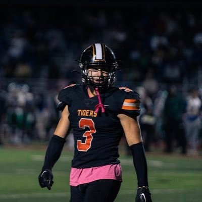 Loveland HS |FB~LAX| 2025| 6’2 205lbs| OLB/SS/P | |Middie|GPA 3.65| Dual Sport Athlete🏈🥍 |~#513-415-8396~| 1 D1 Offer | @LHS_TigerFB @LHStigerslax