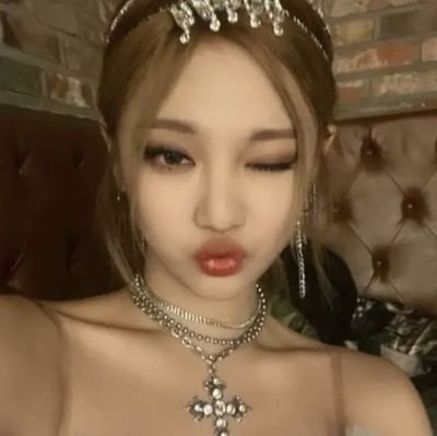 ninggerdom's profile picture. they stare cuz they know im the IT GIRL