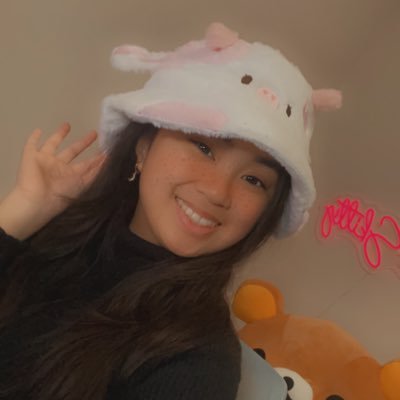 Affiliate twitch streamer 👾 Overwatch, Genshin, BG3 + more! 💕 helloskittyttv@gmail.com