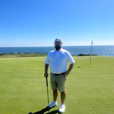 Caddy FL/NJ, golfer, sports fanatic.