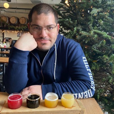 ☁️ Senior Cloud Architecht
@ DoiT
⭐️ AWS Community Hero