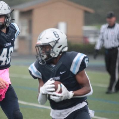 C/O 2026 | @lakeparkfootbal| RB/ATH | GPA 3.5| 5’9 155 lbs | 40: 4.39| contact info: 708-527-2221 | gmail: Xlott0680@gmail.com