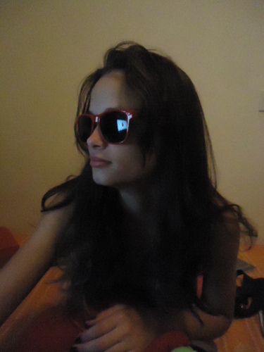 kenia calixto/sou de sabara-MG/15anos/estudando o ensino medio /adoro musicas e filmes .