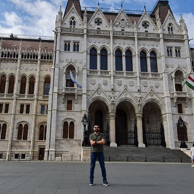 CarlosKhairalla's profile picture. Principle Project Lead - Senior Web Developer | Co-founder of @BayernLebanon and @GermanyFansLB丨@FCBayern @DFB_Team @SagesseClubOfcl丨Meine Kraft liegt in Jesus