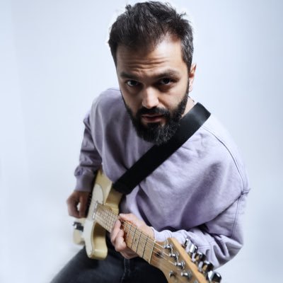 stoktolga's profile picture. Müzisyen