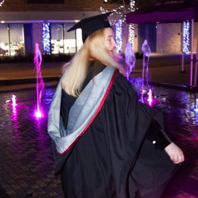 @LancasterUni 📍Philosophy & Politics Grad 🎓 International Law & International Relations 🌍