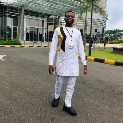PraiseWosa's profile picture. #Techie

Full-Stack Javascript developer 🧑‍💻🚀
