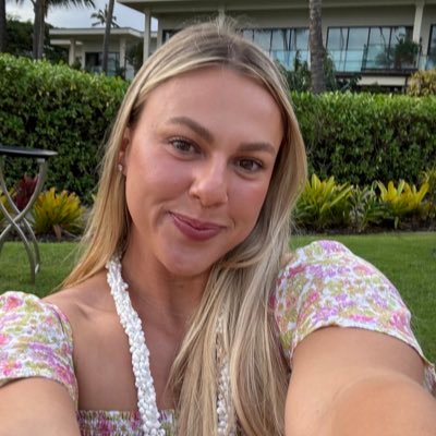 amandalorenz18 Profile Picture