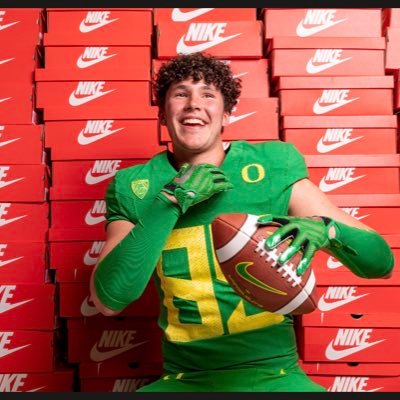 TE @oregonfootball