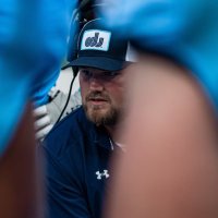 Alex Huettel(@coacher_Hut) 's Twitter Profile Photo