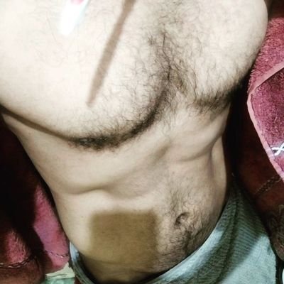 Sikici 22 cm sert siker iyi döller doyumsuz erkrk profili takip et ve dm at sınırlarını zorlarım🍌