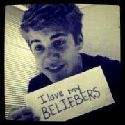 GIVE MY LIFE FOR JUSTIN BIEBER ♥