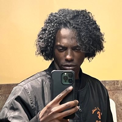 lordstan___'s profile picture. Simplicity is Best