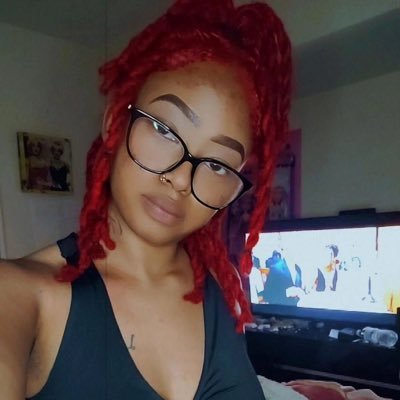 Content Creator🎥🥰/Content Seller 🖇️🤭 Im Available ❤️Come Shop Daddy 💅🏽🌸