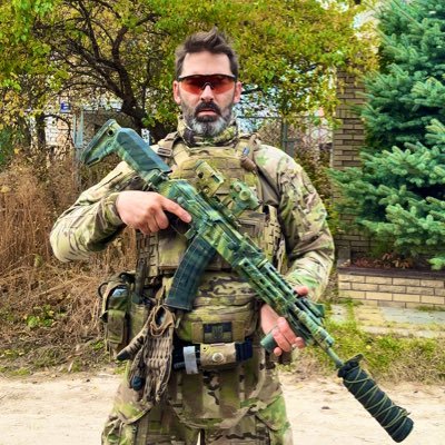 Inaction is complicity. Prosperity is a call to action, not an excuse for isolation. Former GOP. American veteran of the Ukrainian Armed Forces.